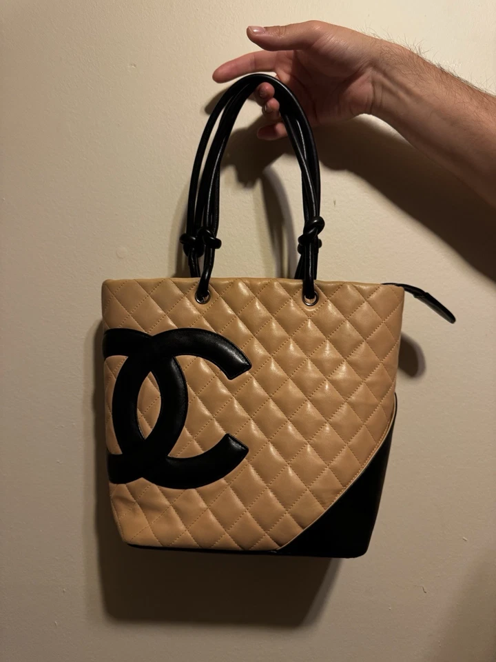 Pre-Owned Chanel Medium Calfskin Ligne Cambon 2004-2005 Tote(Repainted) - Image 2 of 4