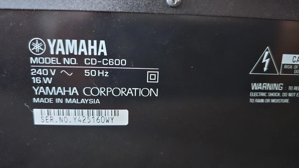 Yamaha CD-C600 CD Player 5 Disc Changer Carousel + Remote Excellent Condition - image 3 of 4