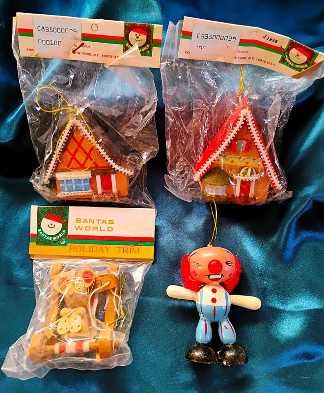 4 Vintage Wooden Christmas Ornaments - NEW - made by Santa's World for KMart 70s