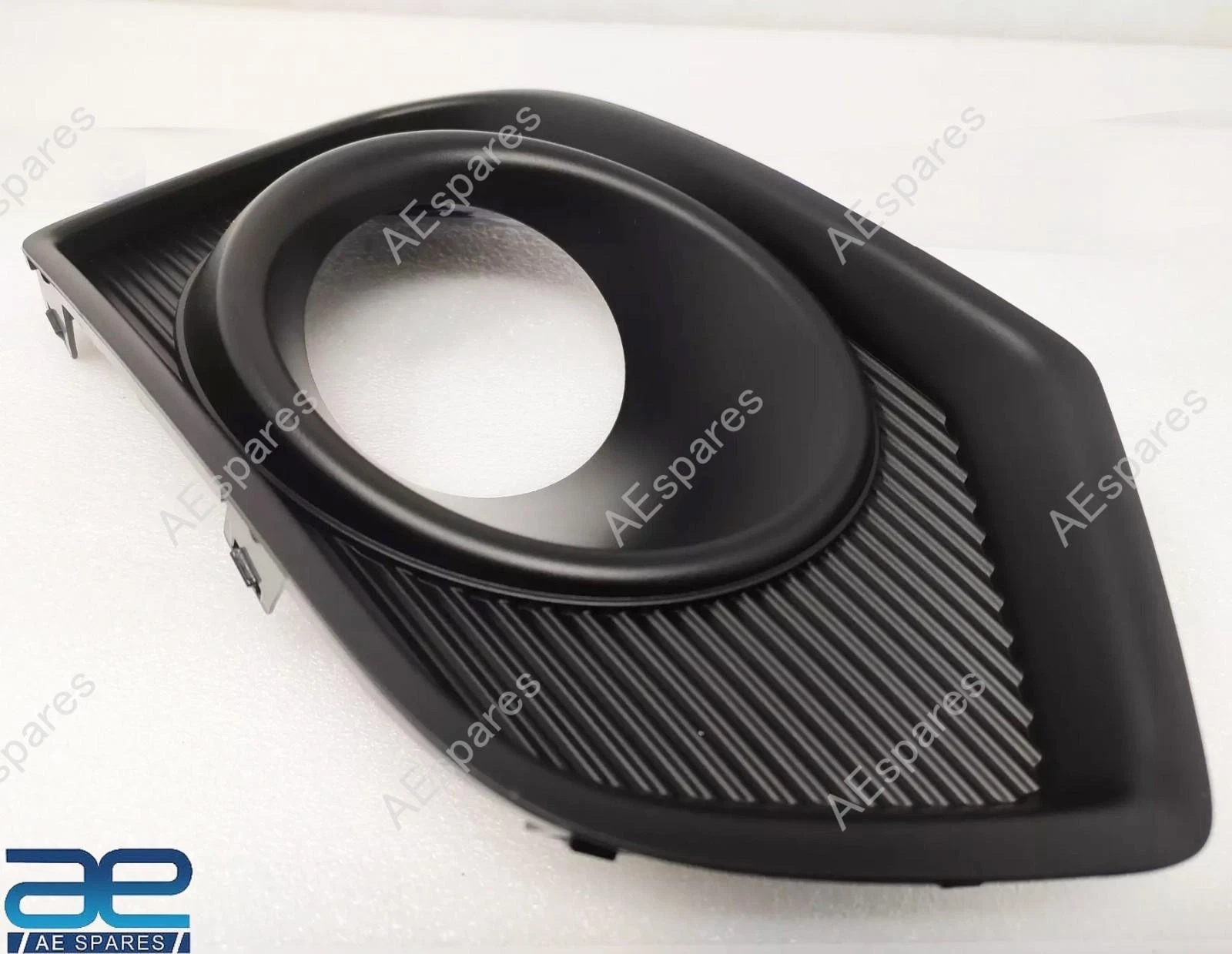 Front Fog Lamp Bezel Cover RH For Suzuki Swift Dzire 2017-2020 71751M56R10-5PK view 3