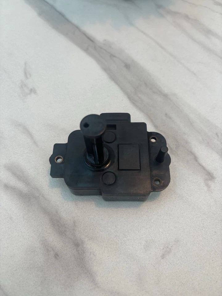 1991-1995 Lexus LS400 SC300 SC400 Toyota Supra Mass Air Flow Sensor 22204-42011 - Image 4 of 4