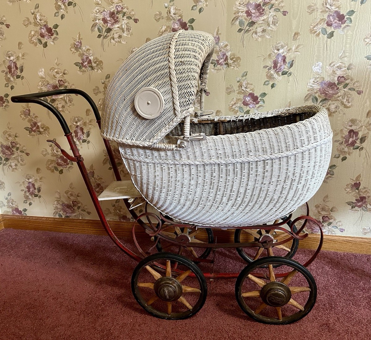 Antique Victorian Shirley Temple Wicker Baby Doll Carriage Stroller 