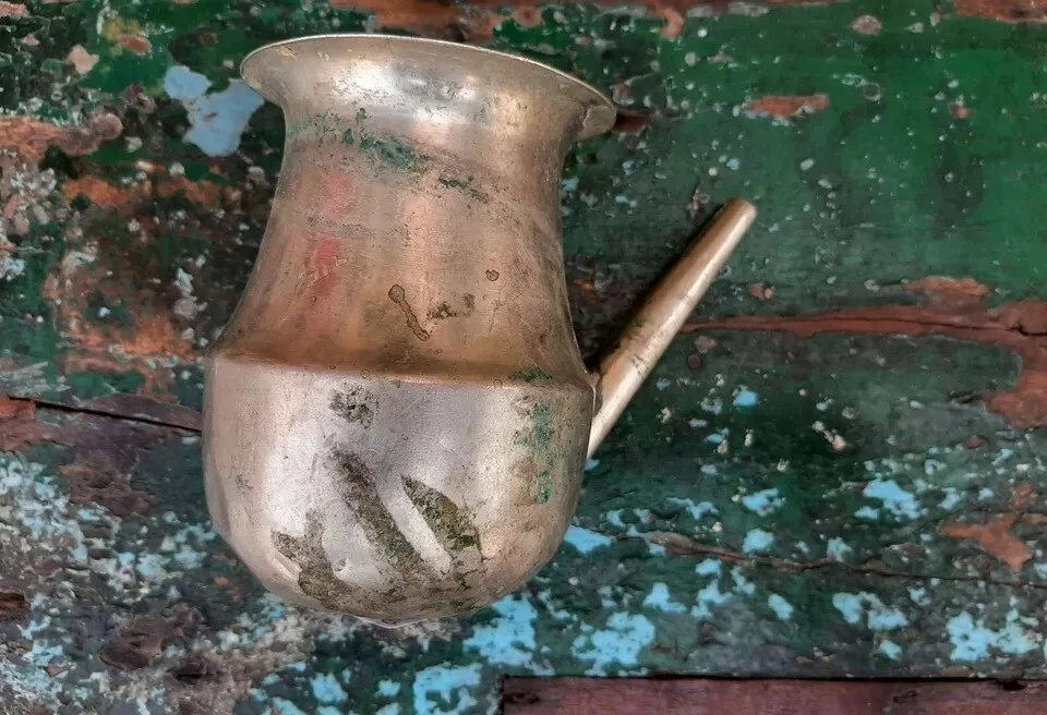 Olla de agua antigua alemana de plata primitiva templo religioso templo años 1900 con caño Foto 4 de 4