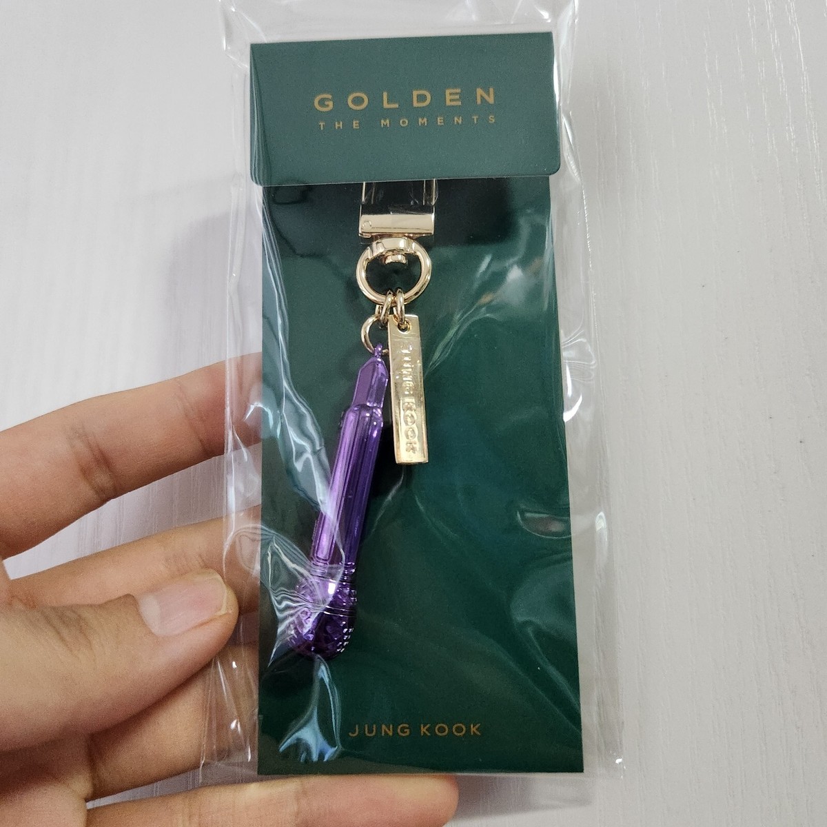 JUNGKOOK BTS GOLDEN MIC KEYRING GOLDEN : The Moments' Merch JUNGKOOK BTS GOLDEN MIC KEYRING GOLDEN : The Moments' Merch