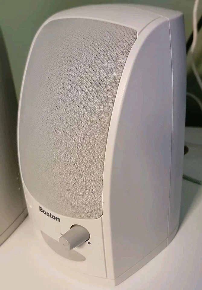 Boston Acoustics BA265 Computer PC Speakers 2.0 Stereo Sound - Image 2 of 4