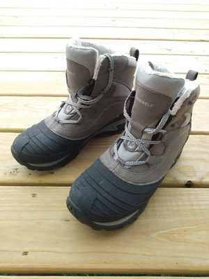 merrell snowbound
