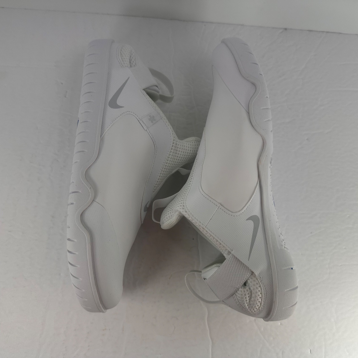 Nike Air Zoom Pulse Shoes Medical Professionals White Platnium