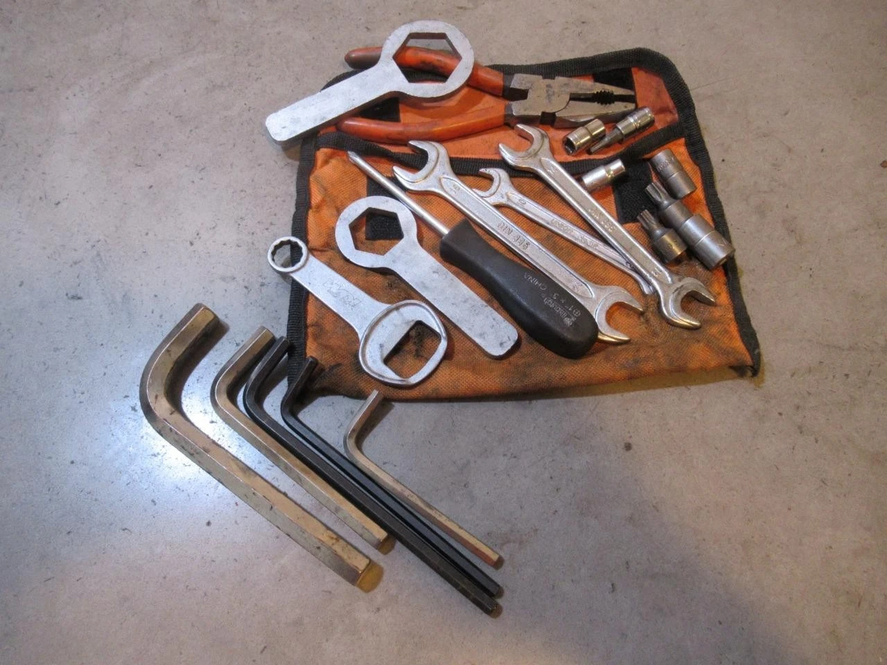 KTM Super Duke 990 Tool Kit 2007 #2