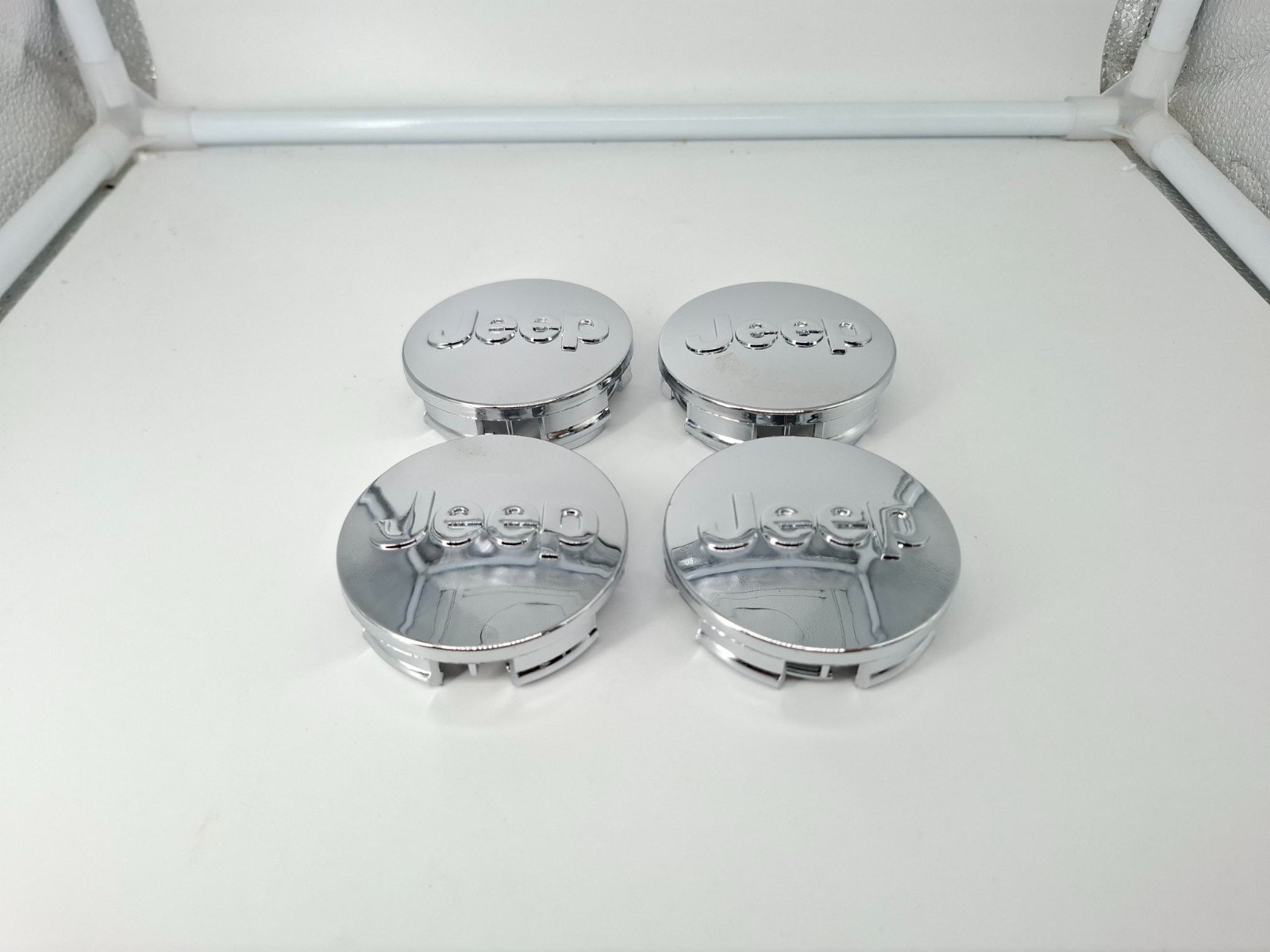 4 TAPPI COPRIMOZZO PER Jeep 63mm esterno BORCHIE CERCHI IN LEGA