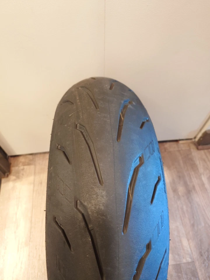 2017-24 Aprilia Tuono V4 Rear Wheel and Tire + Sprocket and Brake Disk 2B002118 - Image 2 of 3