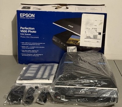 Epson Perfection V600 Photo Scanner New In Open Box Complete