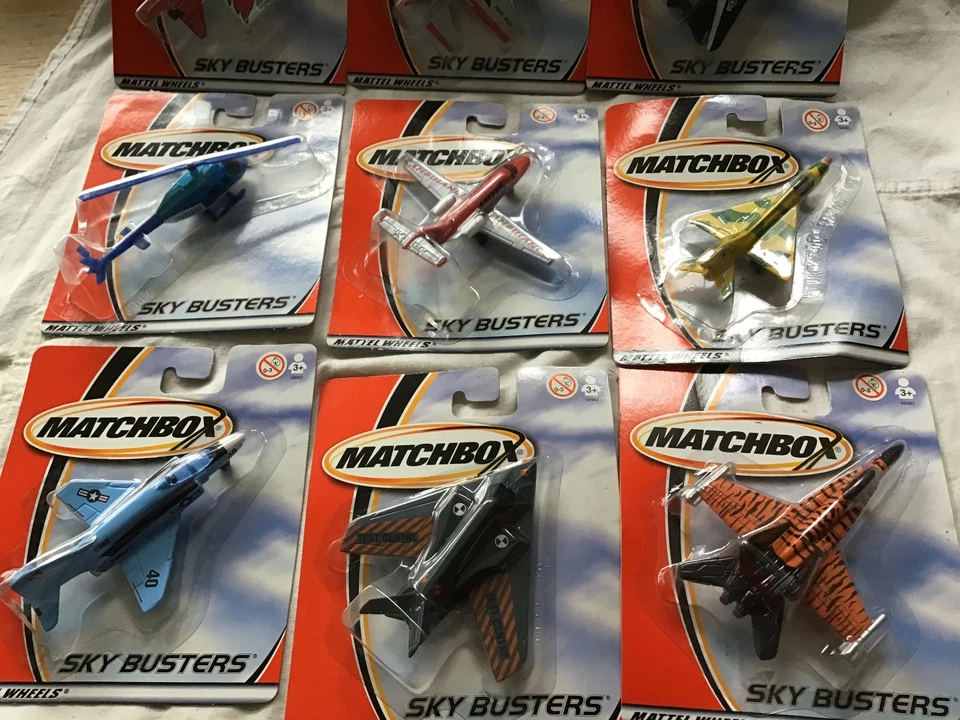 JUEGO DE 12 MATCHBOX SKYBUSTERS (2001) - EN TARJETA Foto 3 de 4