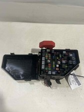 2016 Buick Enclave Fuse Box Engine w/o Tow Package