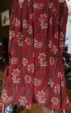 Vintage Sag Harbor Woman 1X Skirt Burgundy Floral Polyester Elastic Waist