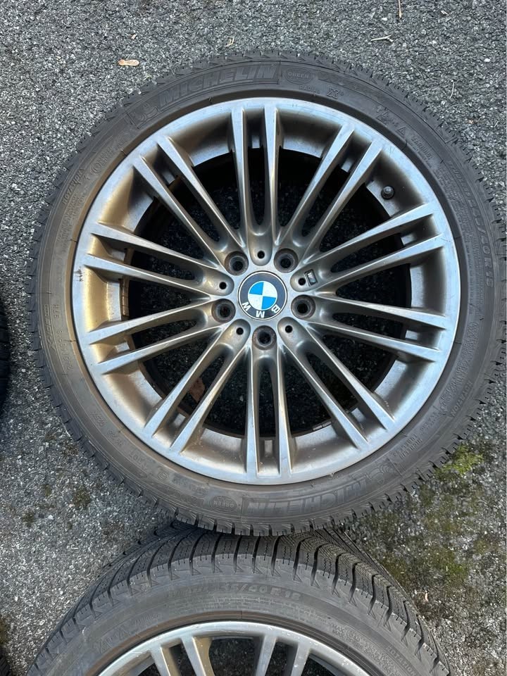 OEM BMW E90 E92 E93 M3 18
