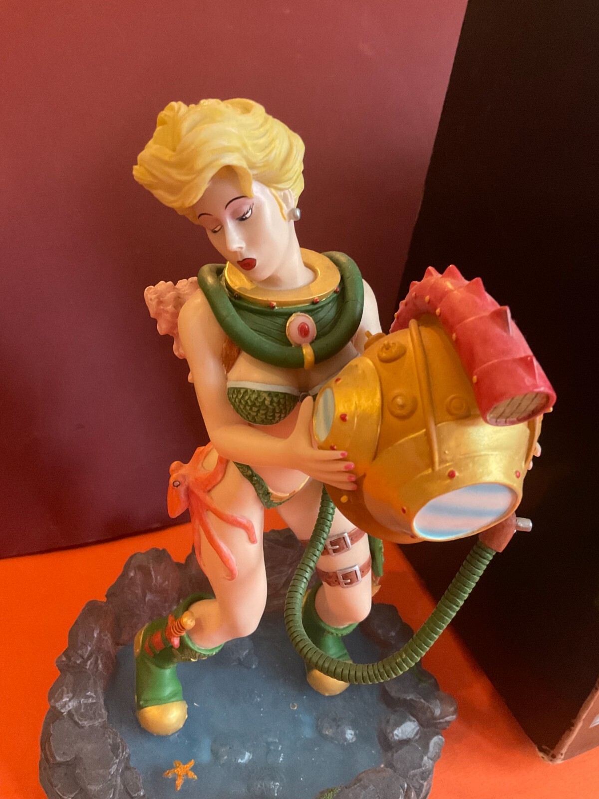 Figurine Nemo Girl Moore Creations 26cm statuette collection résine rare 3000ex