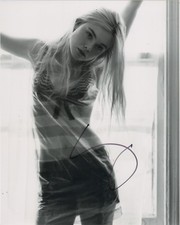 Elle Fanning Sexy Autographed Signed 8x10 Photo COA E4F