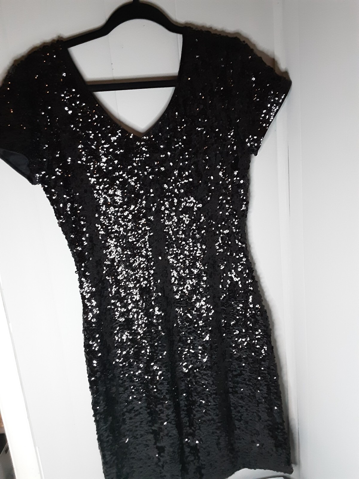 MANER Women's Sequin Glitter Short Sleeve Dress Sexy V Neck Size Medium