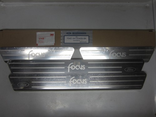2000-2007 Ford Focus Stainless Steel Scuff Step Plate Kit YS4Z-54132A08-BA