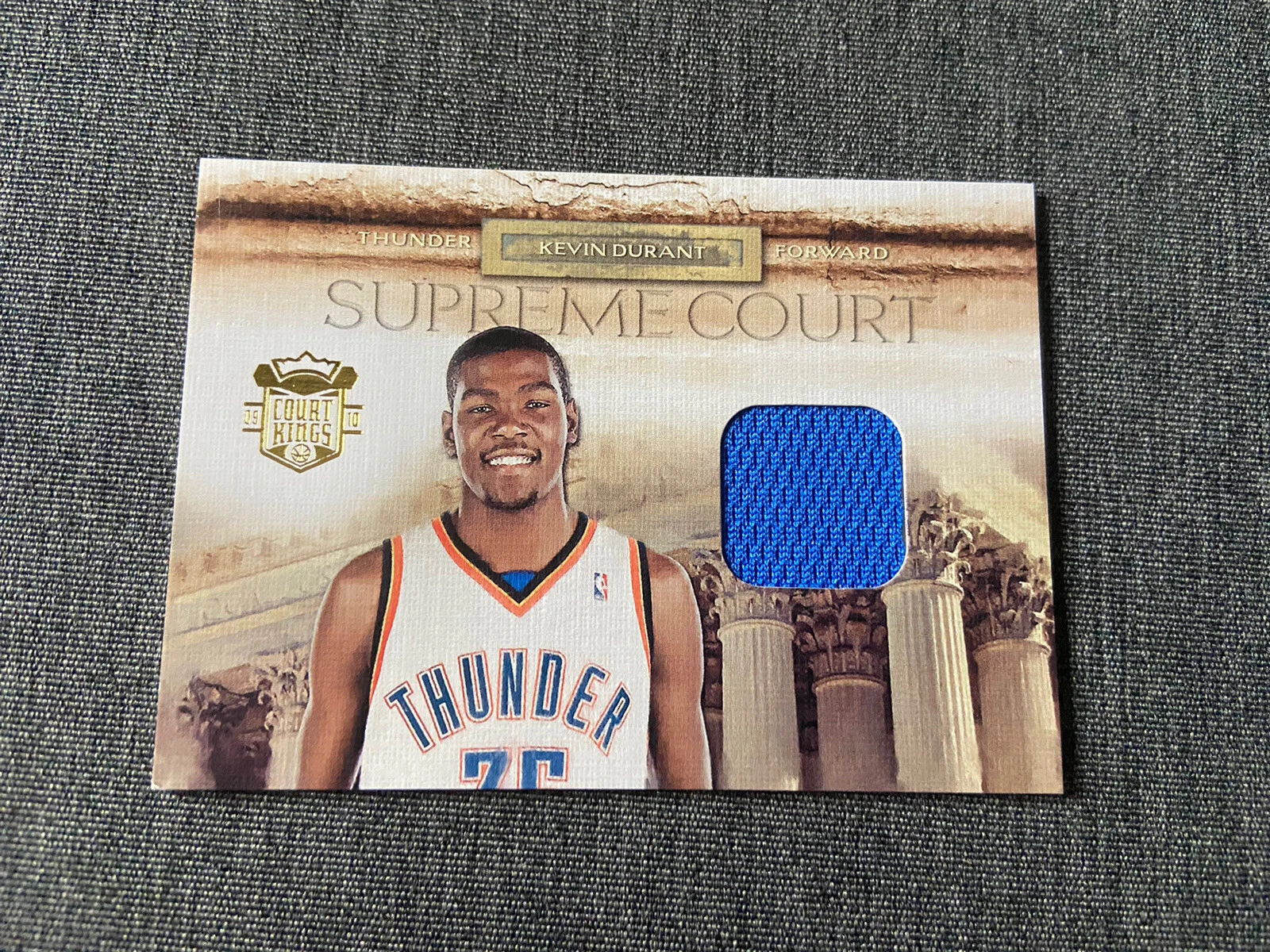 2010 Panini Court Kings #7 Kevin Durant patch de la Cour suprême / 299 RARE 