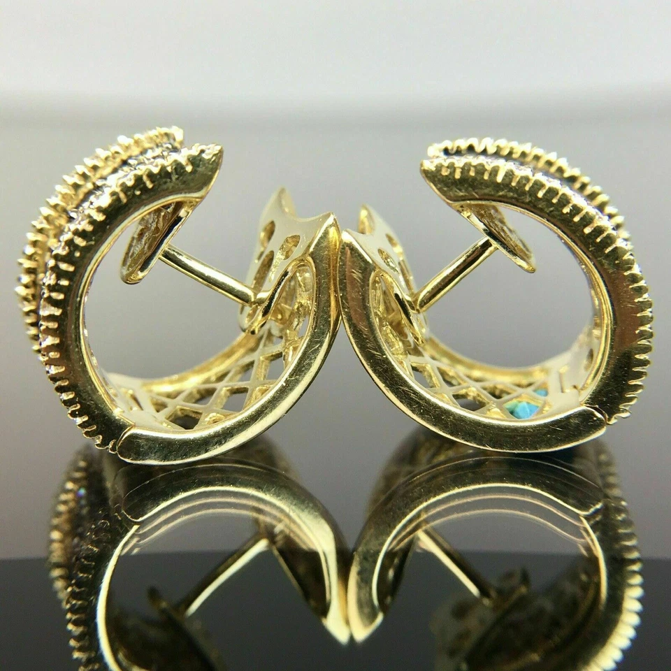 Pendientes de aro Huggie de cuarzo ahumado redondos creados en laboratorio de 2 quilates enchapados en oro amarillo de 18 k Foto 3 de 4