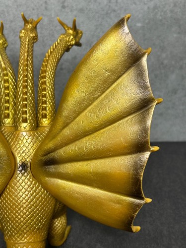 BANDAI 1984 King Ghidorah 8" Sofubi Vinyl Figure Early Gold Version Godzilla - Picture 20 of 24