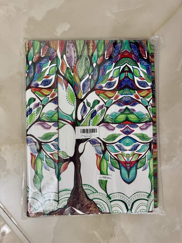 NEW Tablet/Laptop Protective Case Cover Beautiful Tree Design 14”x11”￼