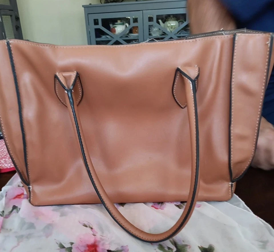 London Fog Lillian Tote Bag Purse. Soft Carmel Brown Large13x10x5 (Expands 2-3") - Image 2 of 4