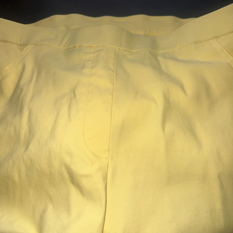 Alfred Dunner Buttercup Yellow Pull On Capri 24” Long- Size 18W