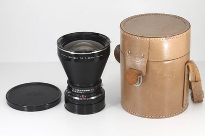 Hasselblad Carl Zeiss Distagon C 40mm f4 T Wide Angle Lens Tested
