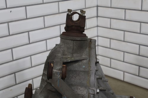 01-07 Chevy Suburban 2500 GMT800 3.73 GT4 Front Differential/Carrier OEM - Picture 21 of 24
