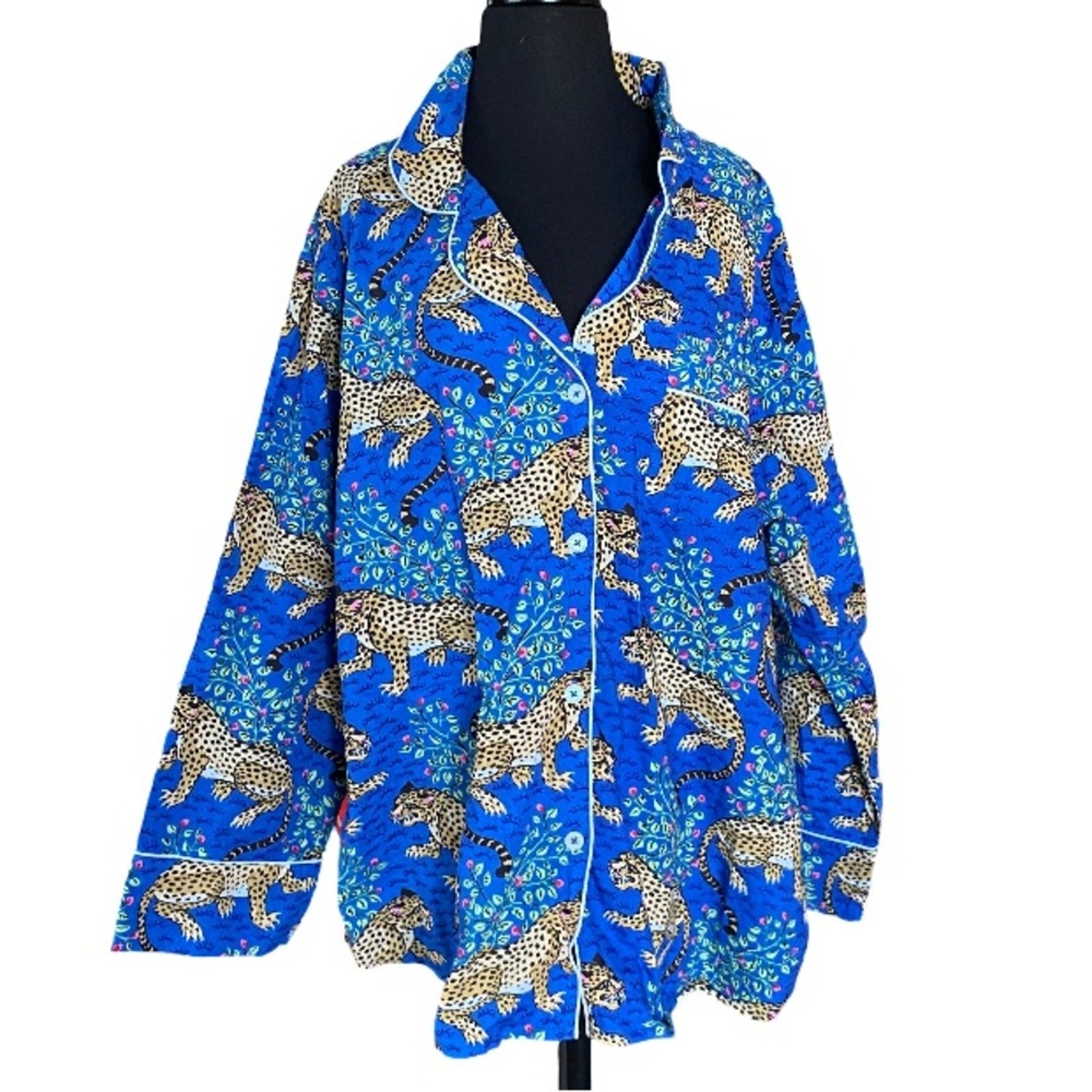 Printfresh blue leopard vibrant button down organ… - image 1