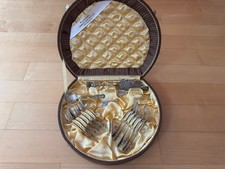 Hildesheimer Rose Antiko 2 Besteck Sets im Originalkarton (siehe Bilder)