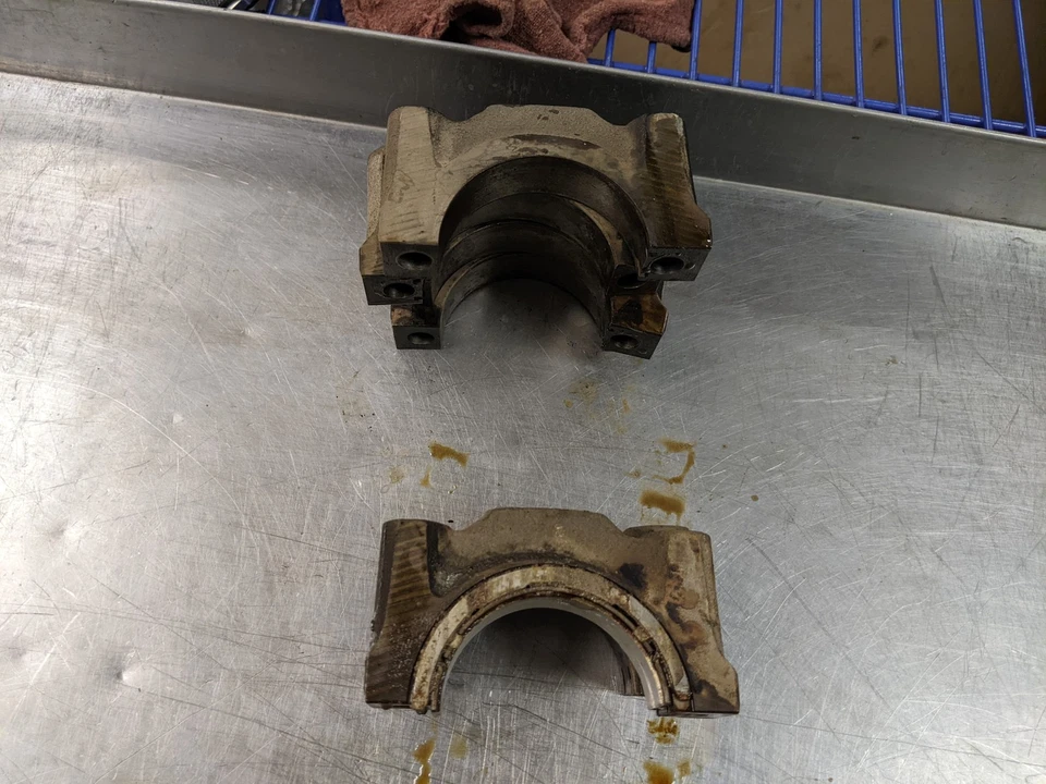 Engine Block Main Caps For 03-05 BMW 325xi  2.5 - Image 2 of 4