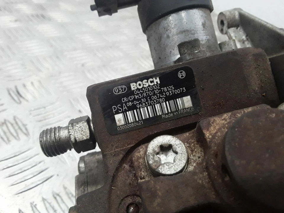 Pompa Ad Iniezione Ad Alta Pressione Peugeot 308 2009 0445010102 Diesel VEI11298 Foto 2 de 4