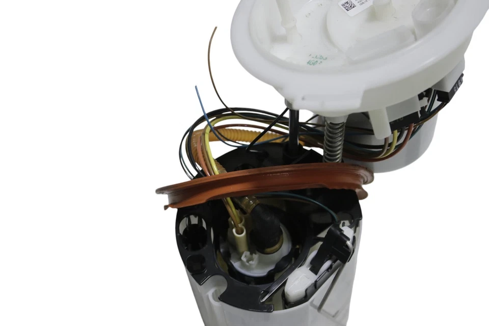 Conjunto de unidad de envío de bomba de combustible Audi S6 A6 2013 2014 2015 2016 2017 2018 OEM Foto 2 de 4