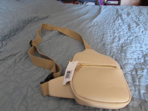 sling crossbody bag, beige, zipper on both sides and middle