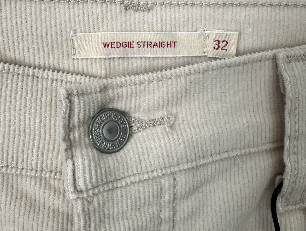 Levi s Wedgie Fit Straight Leg Corduroy Pants Jeans Cream 32 X 28 NWT