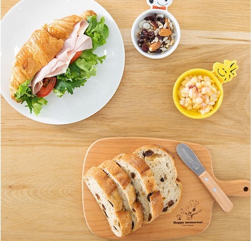Snoopy Sauce Ball Coppell Set/ Sauce Ball/ Round Plate/Butter Knife/ Wood Plate - Picture 4 of 6
