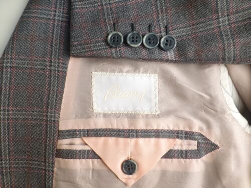 Brioni Blazer 56R/46R Gray Pink Plaid Excellent Condition Jacket Sport Coat Silk