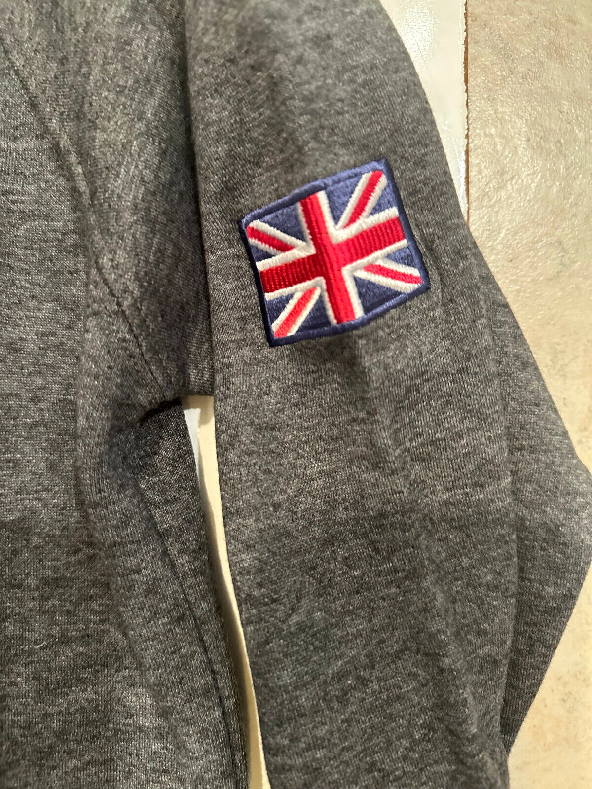 VETEMENTS Felpa con cappuccio unisex K&K Apparel London England taglia small grigia marrone nuova con etichette