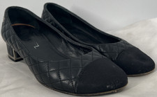 CHANEL Women's Quilted Diamond Leather Interlocking CC Cap Toe Black Heels Sz 39