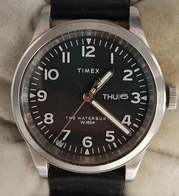 Timex Waterbury TW2W14700 Day-Date 39mm Black Dial Leather Strap 100m WR