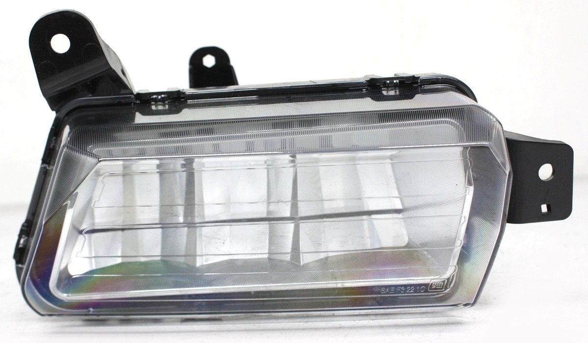 OEM Right Passenger Side LED Fog Lamp For Chevy Silverado 1500