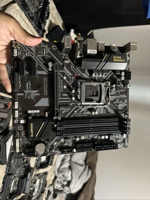 GIGABYTE B365M DS3H WIFI MicroATX Intel LGA1151 DDR4 Ultra Durable Gaming HDMI