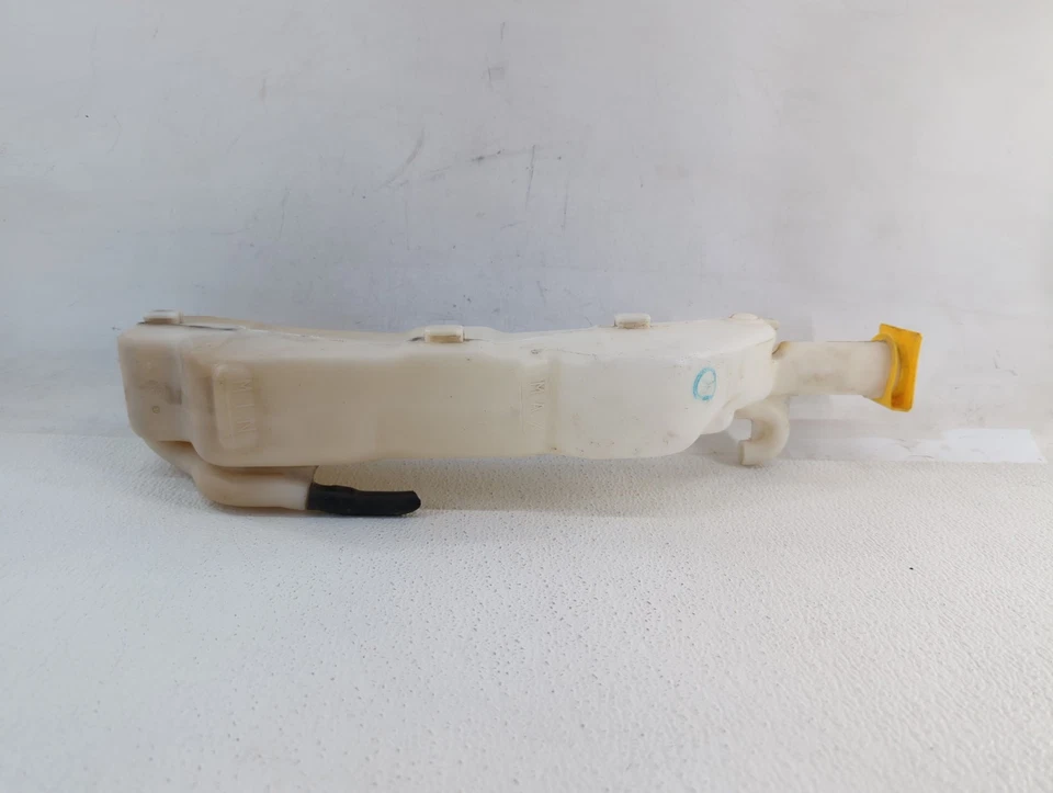 Dodge Caravan Windshield Washer Fluid Reservoir Bottle Oem HGBQU - Image 4 of 4