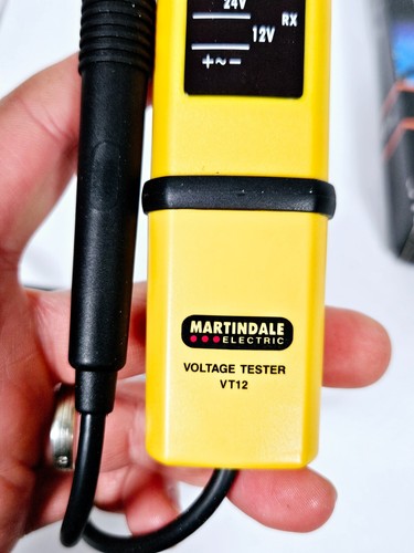Martindale VT12 Two Pole Voltage and Continuity Tester, Yellow Electrical Test - Picture 21 of 22