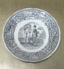 Ancienne assiette devinette. Digoin et Sarreguemines. Rare.