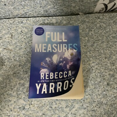   Full Measures (Flight  Glory, 1) - Paperback By Yarros Rebecca Distress Cover