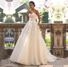 Glamorous Sweetheart Neck Lace Appliques Wedding Dress with Belt Backless